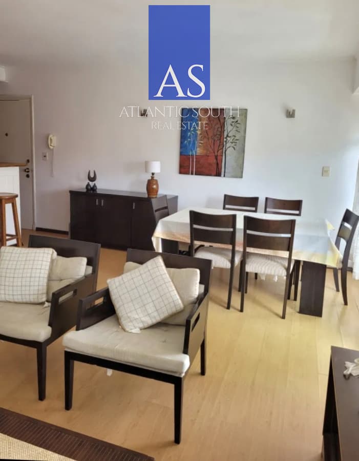 Apartamento 2 dormitorios terraza cochera vista al mar Playa Mansa Punta del Este