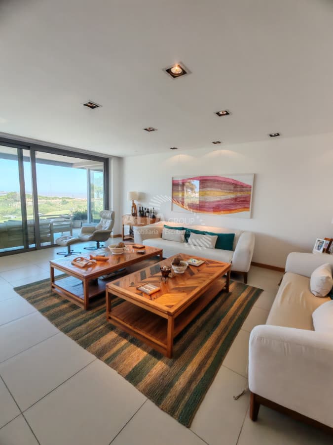 Tiburón Terrazas Barra, APTO en venta de 3 dormitorios. Amplios espacios y su excelente distribución !!