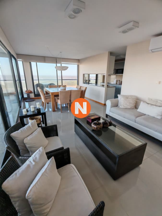 Exclusivo apartamento en venta Playa Brava