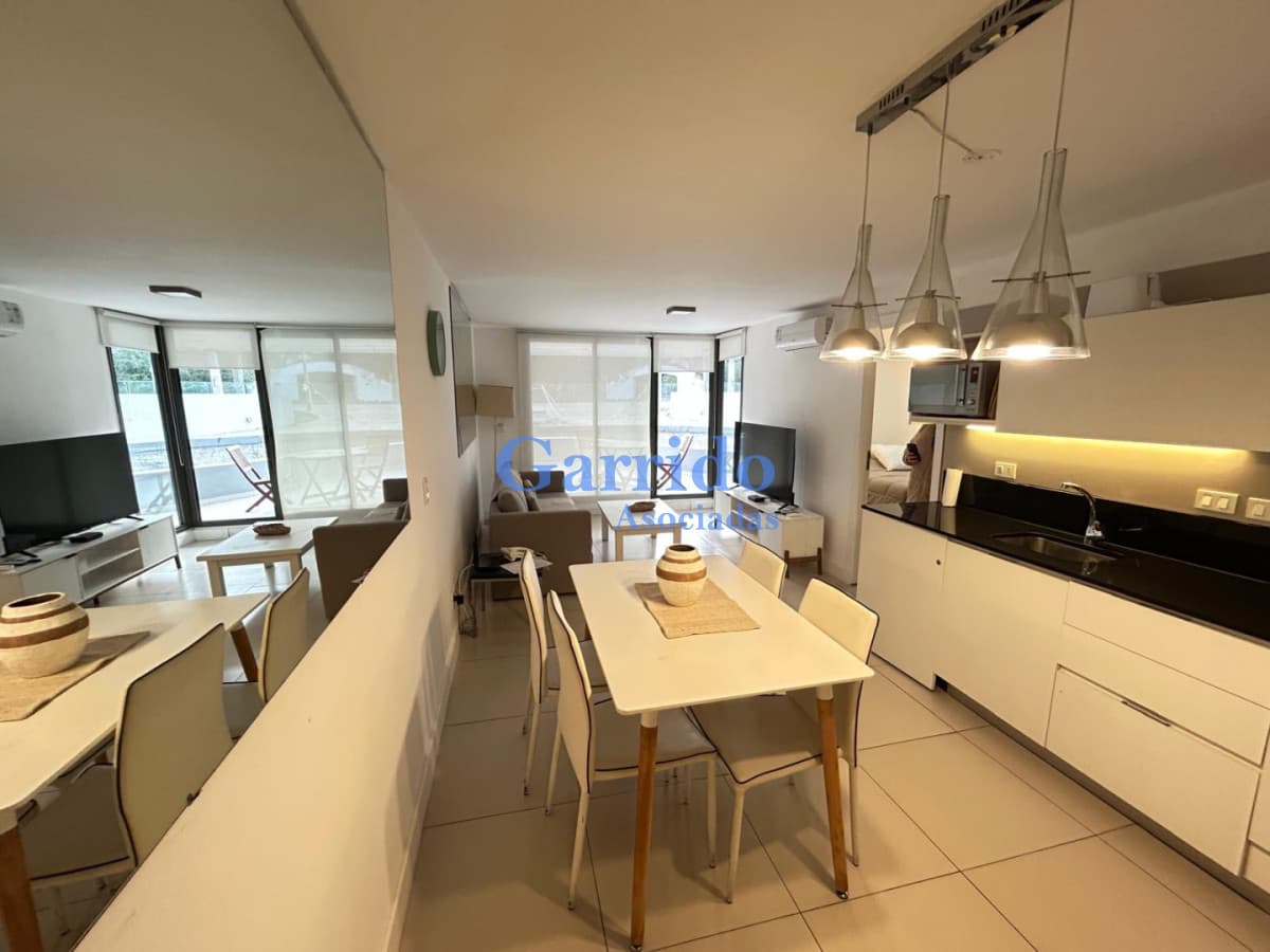 Vendo apto 1 dorm con terraza parrillero
