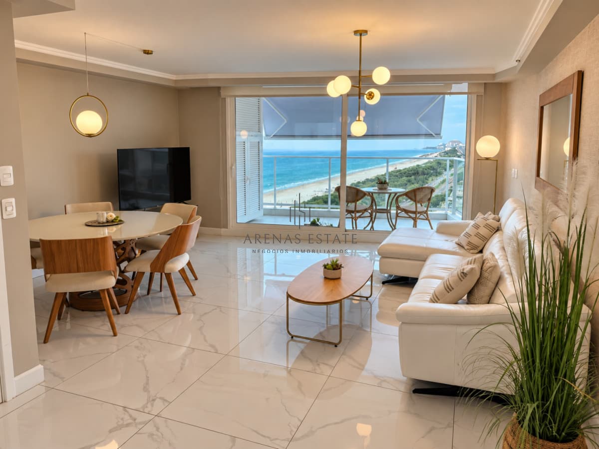 Exclusivo apartamento en primera línea de Playa Mansa