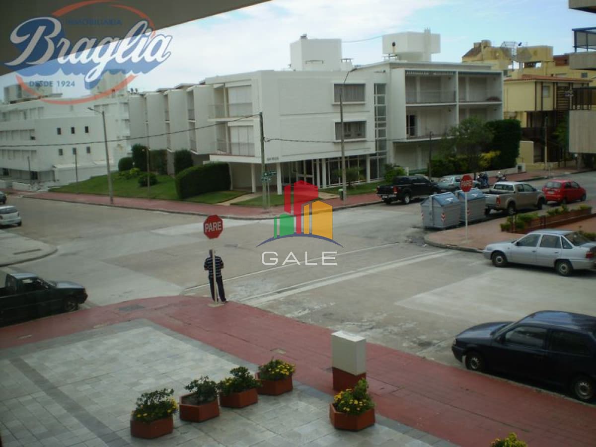 Gale Propiedades & Escribanía Apartamento ID.4126 - Apartamento en Punta del Este, Península