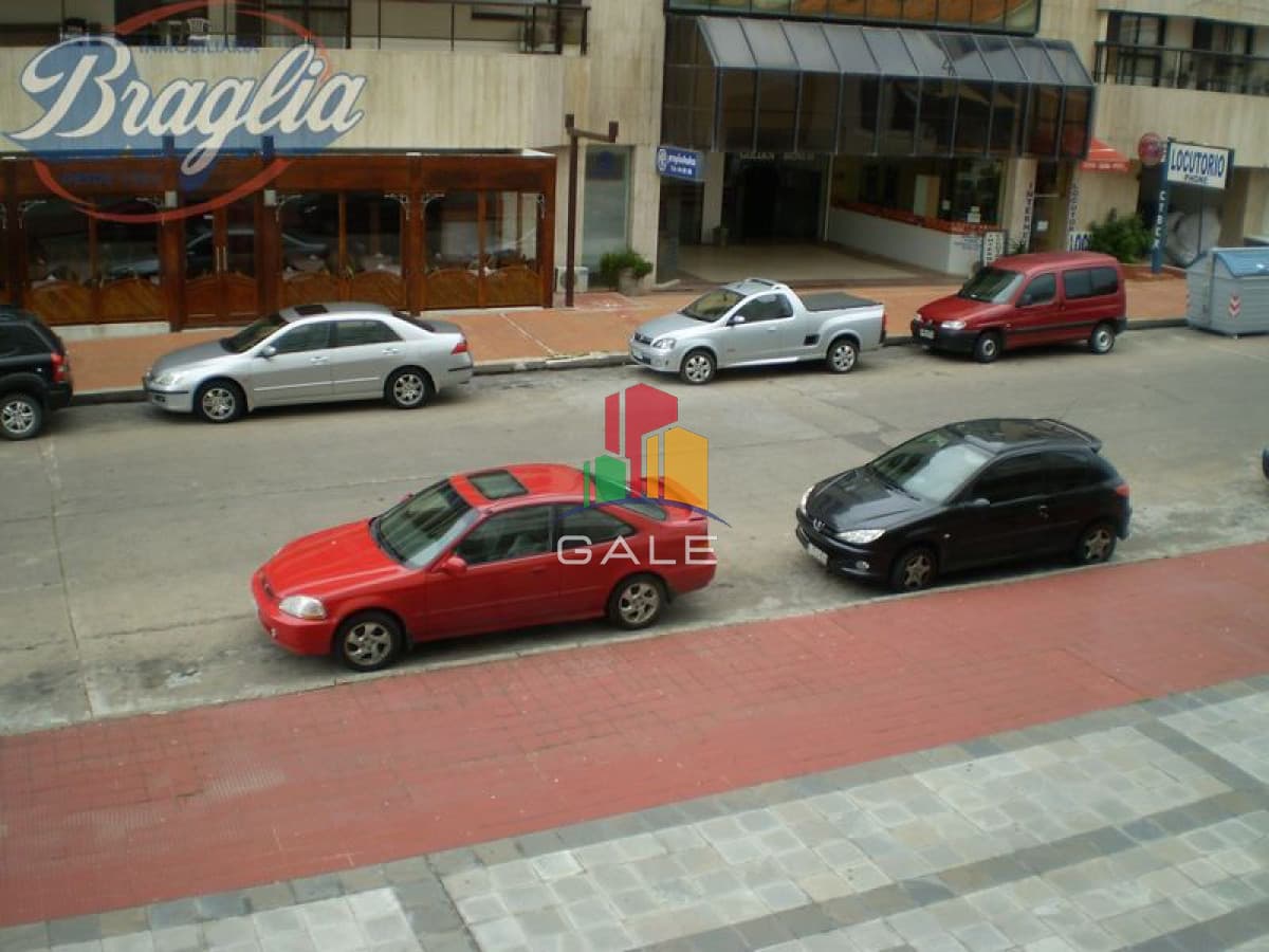 Gale Propiedades & Escribanía Apartamento ID.4126 - Apartamento en Punta del Este, Península