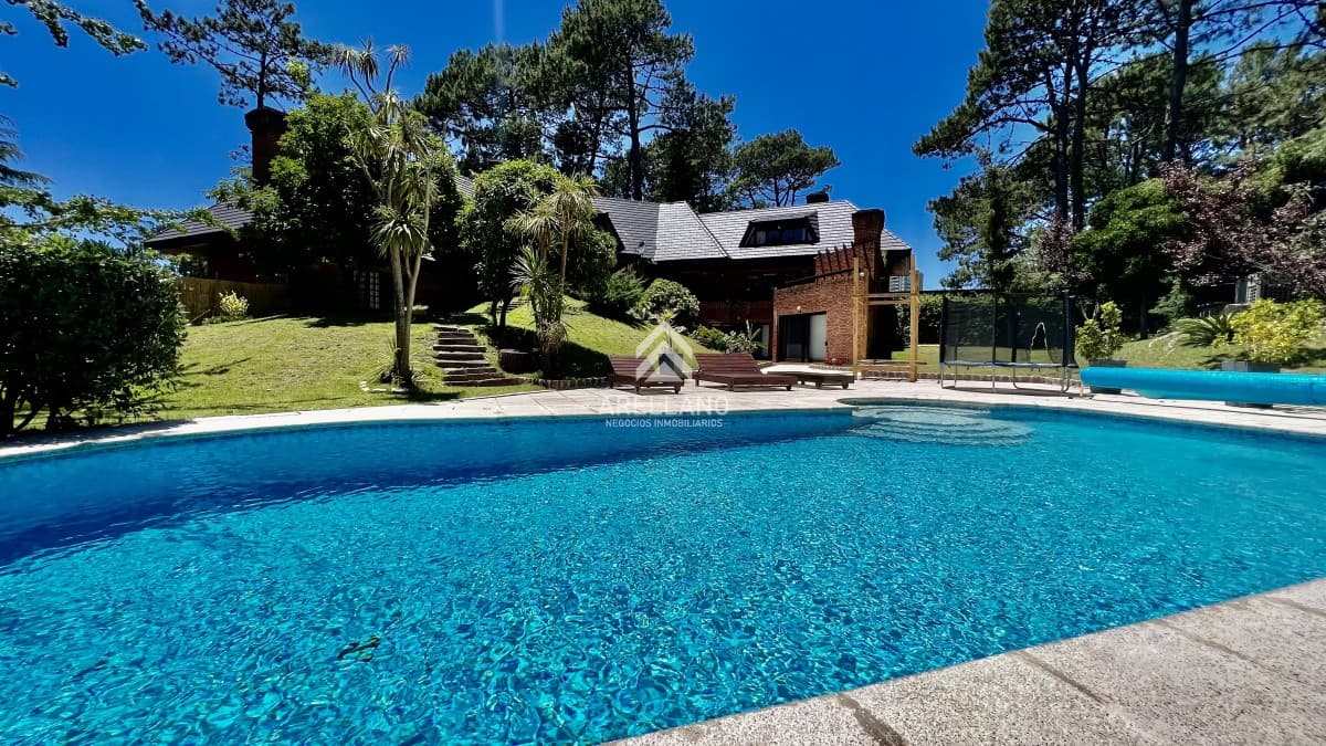 Casa ID.6966 - Casa punta del este playa mansa con piscina