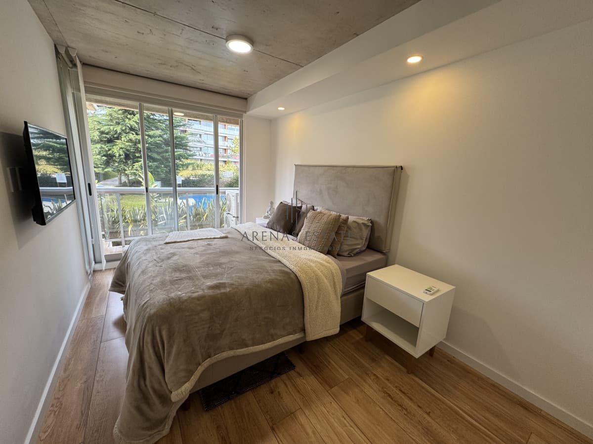 Apartamento ID.3777 - Apartamento de 1 dormitorio en venta en zona Mansa , Punta del Este
