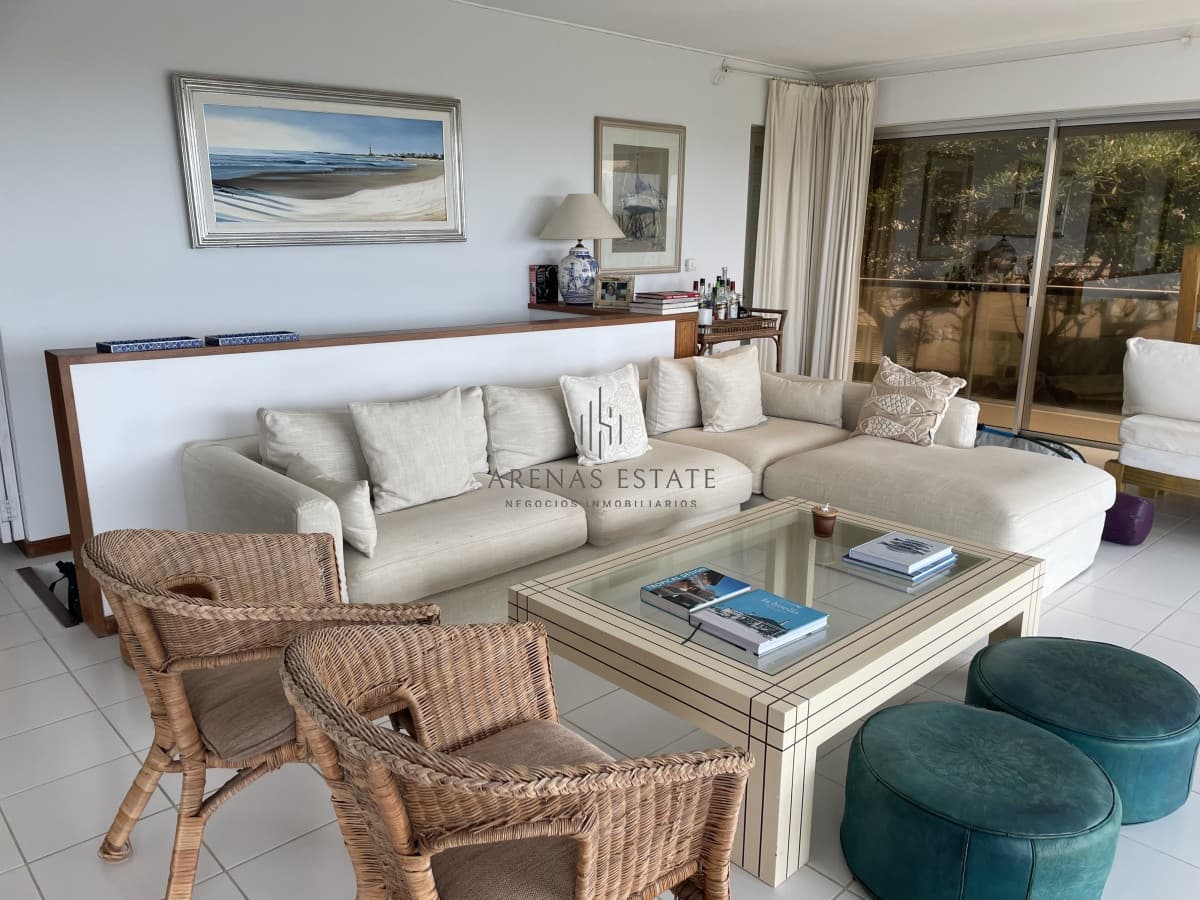 Apartamento ID.991 - Apartamento en venta en Punta del Este