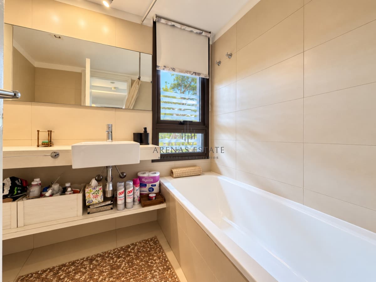 Apartamento ID.1138 - Apartamento  en venta de dos dormitorios en Punta del Este