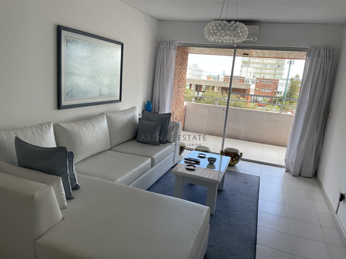 Apartamento ID.1064 - Apartmento en venta en Punta del Este