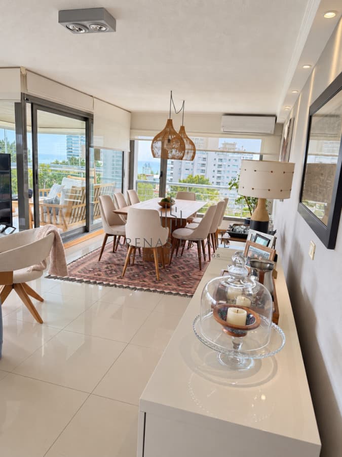 Apartamento ID.4843 - Apartamento de 3 dormitorios en venta en Punta del Este