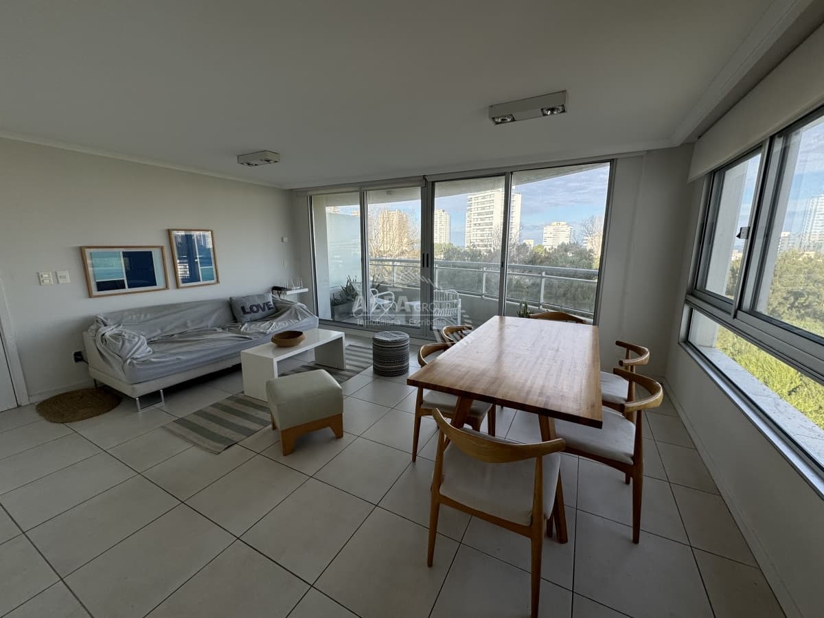 Apartamento de dos dormitorios en ventsa en Punta del Este , Ocean Drive