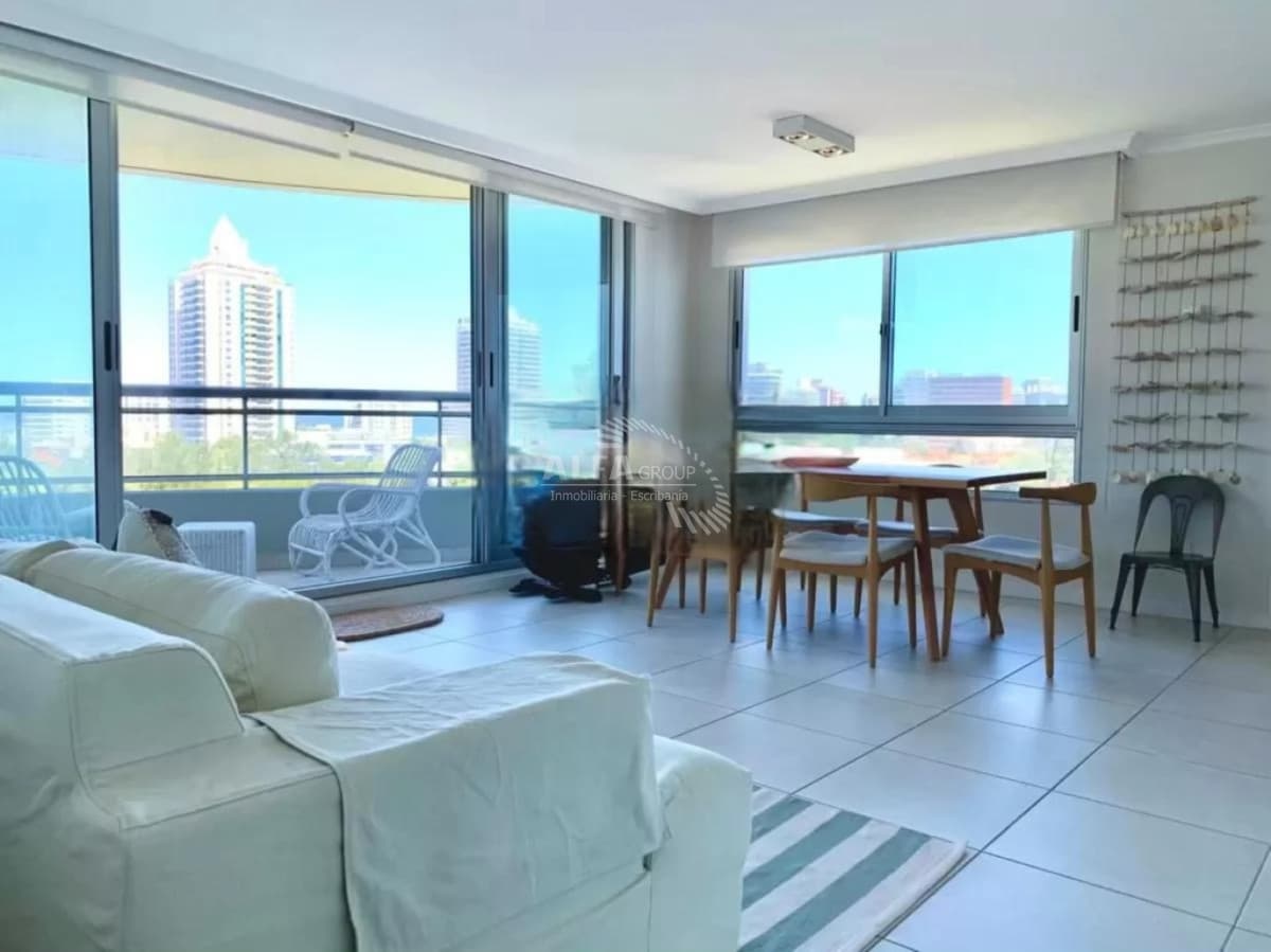 Apartamento de dos dormitorios en ventsa en Punta del Este , Ocean Drive