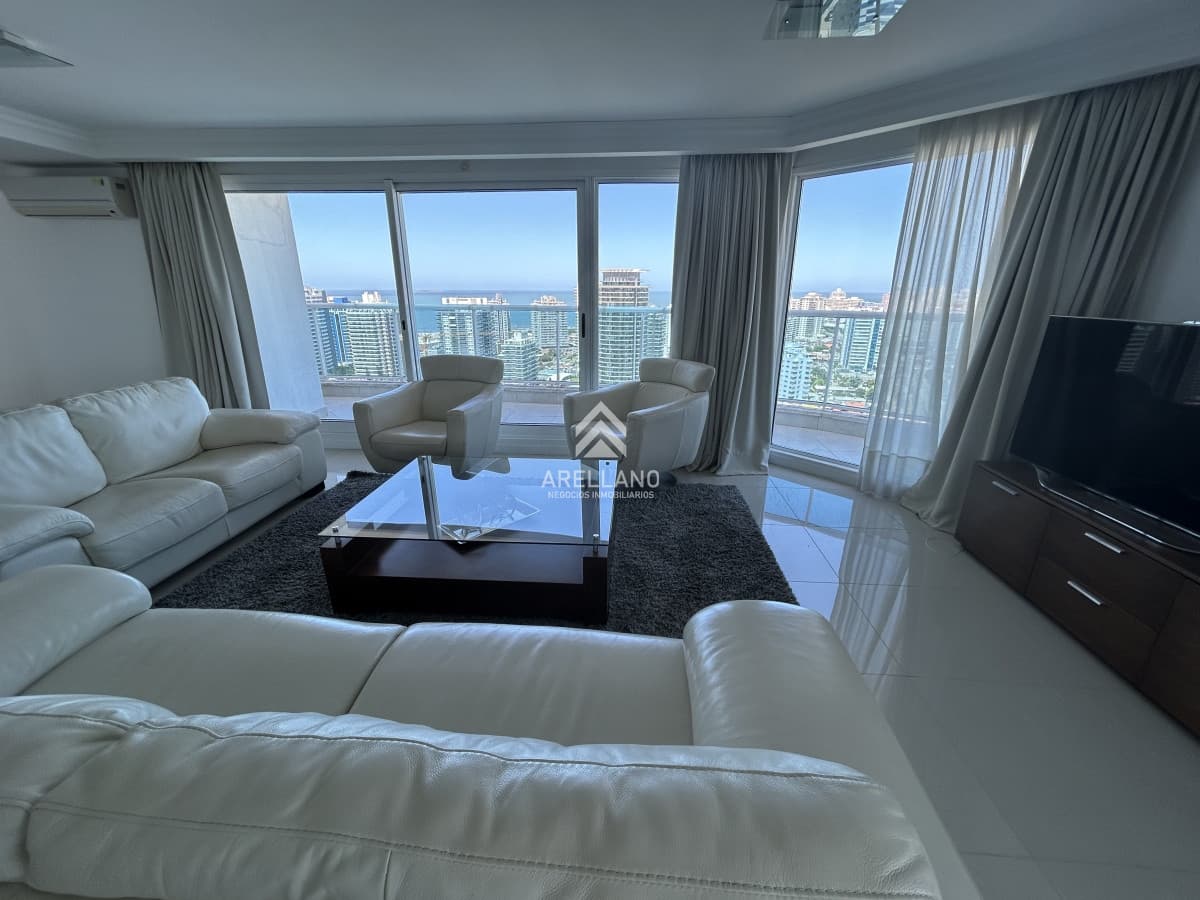 Apartamento ID.3357 - Apartamento de 3 dormitorios en suite más dependencia en venta en  Punta del Este