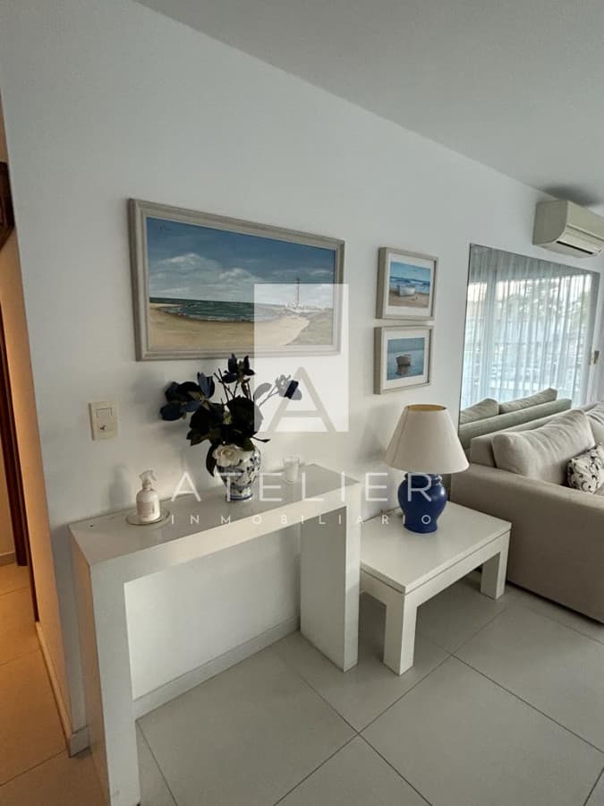 Apartamento en venta de dos dormitorios en peninsula