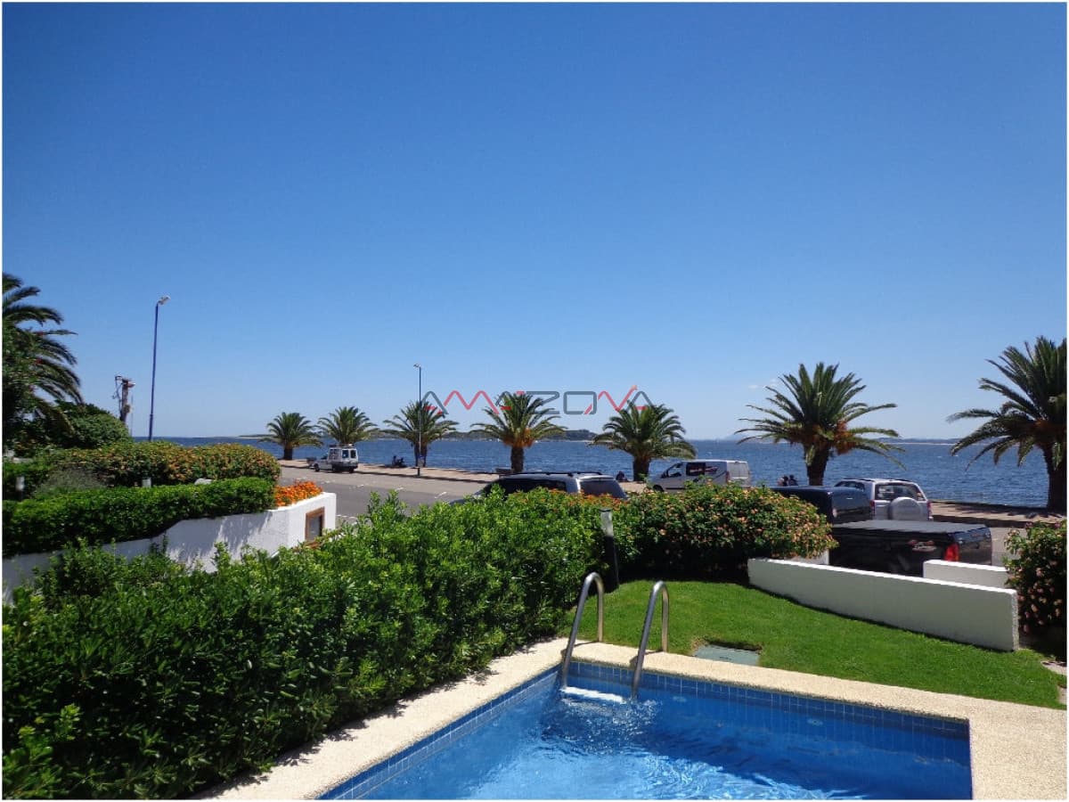 Con piscina propia, espectacular vista y ubicaciónALQUILER Y VENTA PUERTO