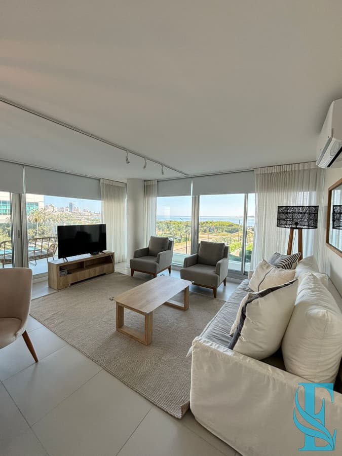 Alquiler Temporal Apartamento 2 Dormitorios Punta del Este, Playa Mansa