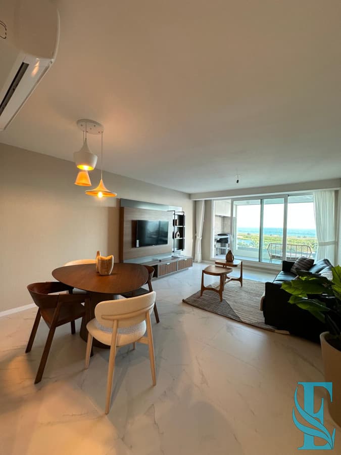 Apartamento 2 Dormitorios Poseidon Laguna