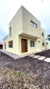 Casa en alquiler temporario Pinares 3 dormitorios  -