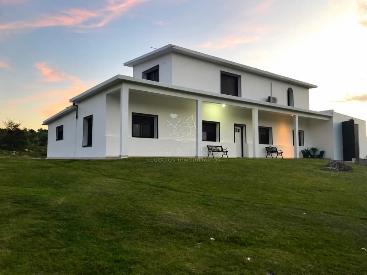 Campo de 254 hectareas en venta, zona Cerro Catedral