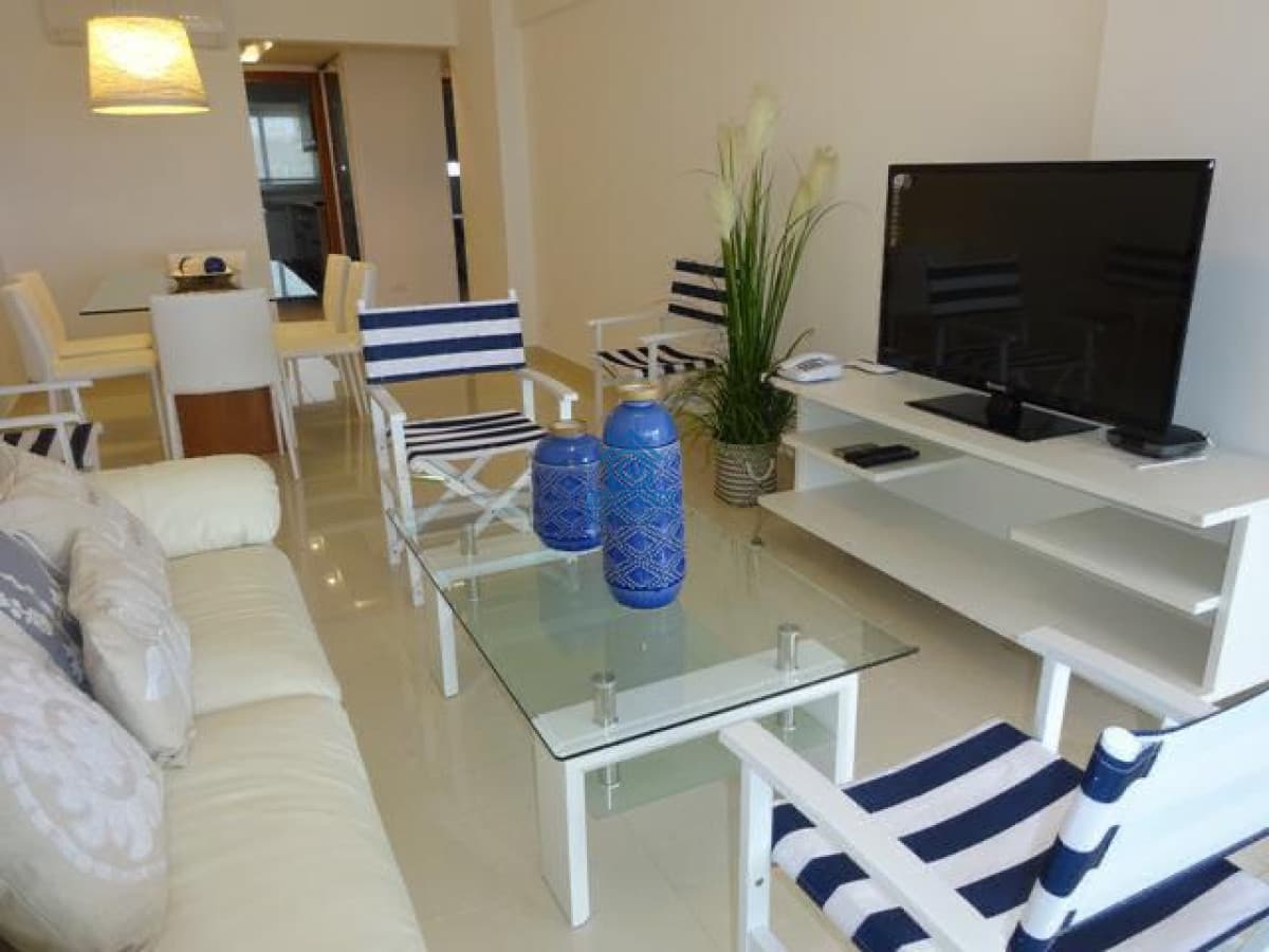 Alquiler Anual Departamento Vista al Mar  -