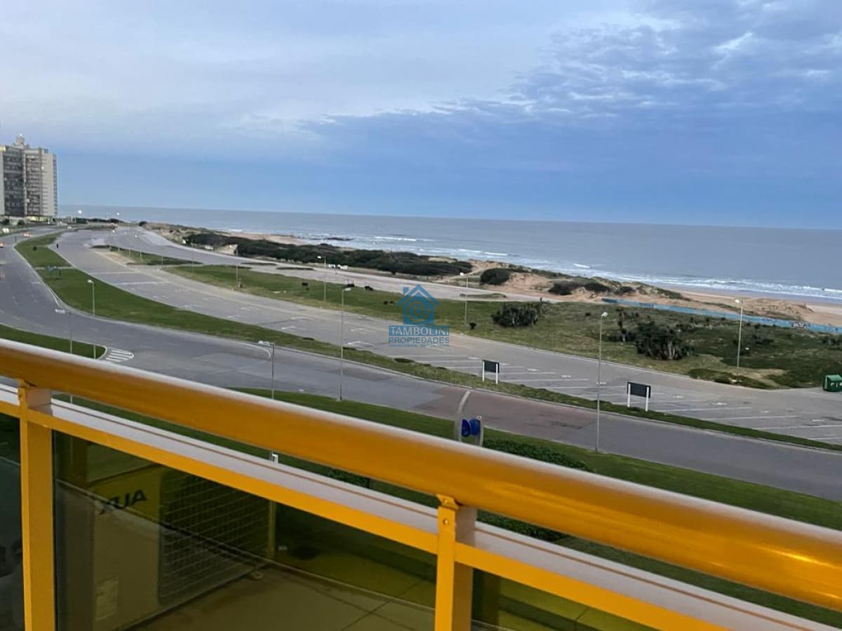 Apartamento ID.164 - Frente al Mar Brava Alquiler Anual