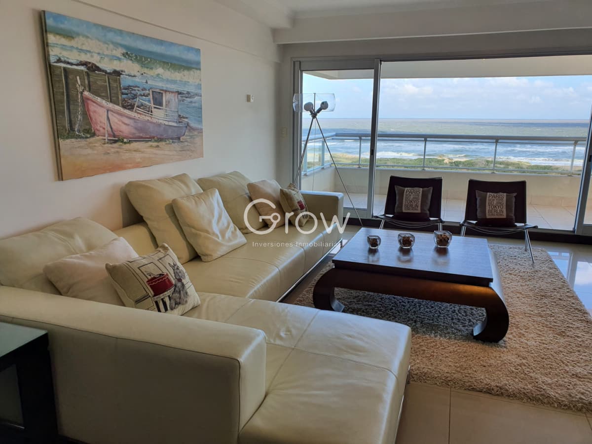 Exclusivo departamento en Torre Lobos en alquiler de verano!  -