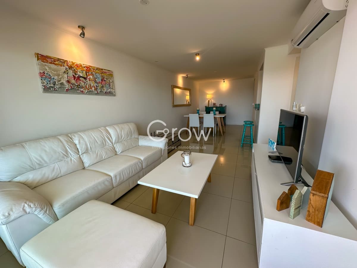Wind Tower Punta del Este, Exclusivo apartamento en edificio Premium.  -
