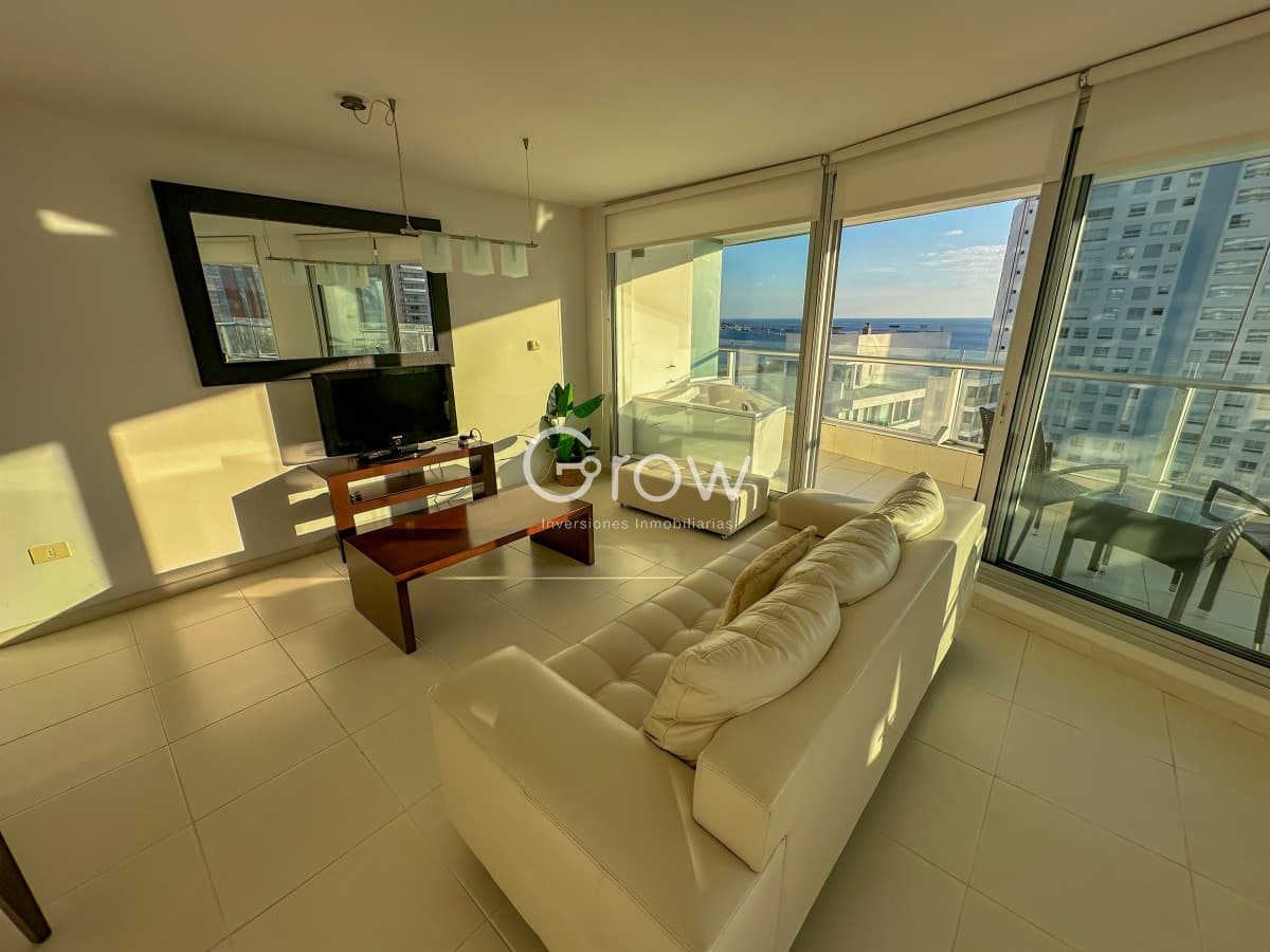 Exclusivo apartamento en Season Tower  -