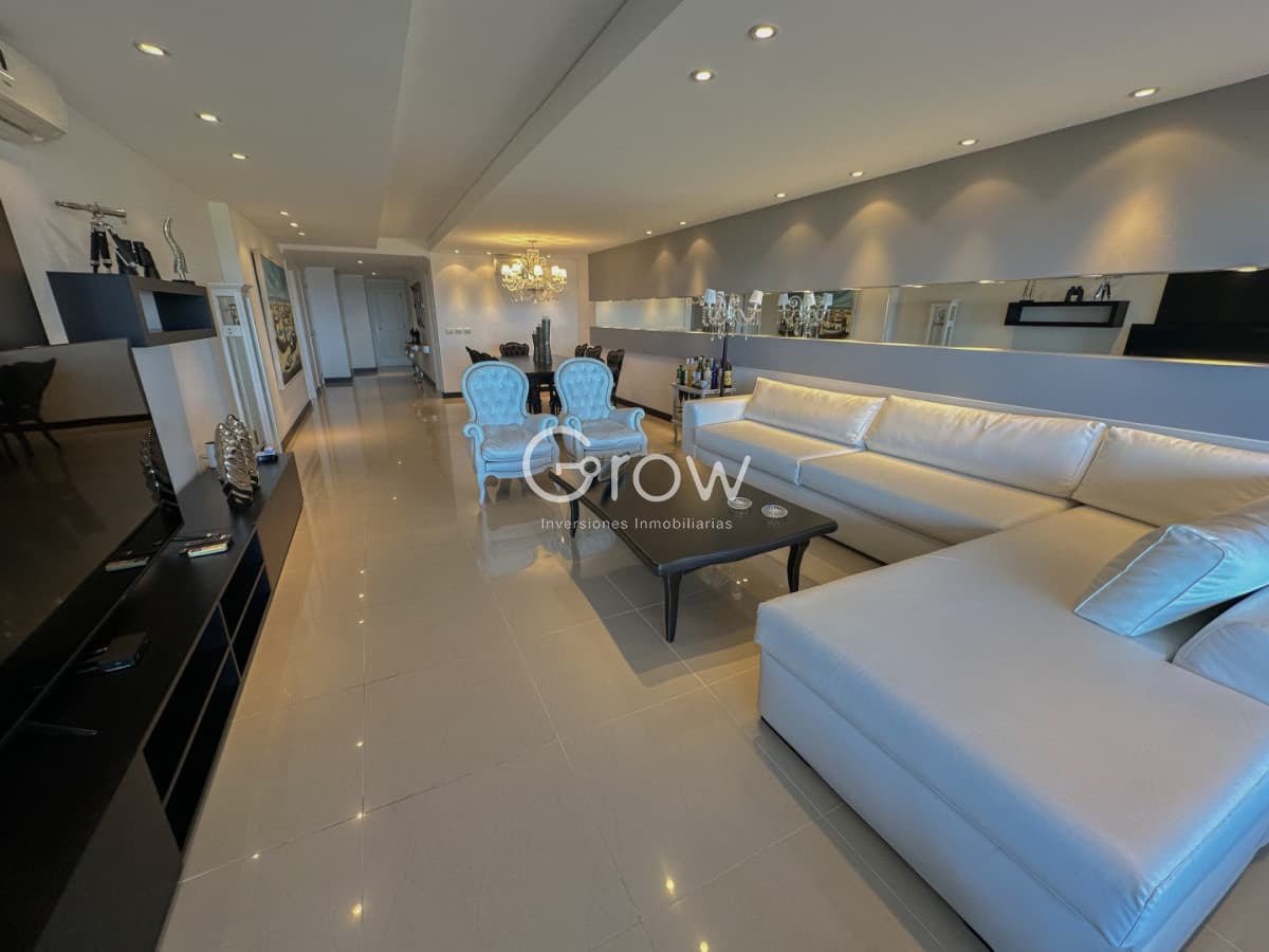 Apartamento en Punta del Este, Brava  -