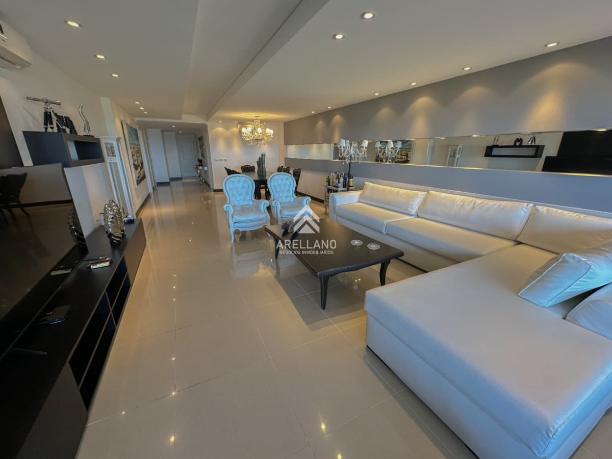 Apartamento ID.7045 - Alquiler de temporada apartamento 3 dormitorios Playa Brava