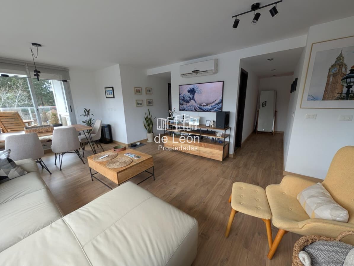 Venta Espectacular Apartamento 3 Dormitorios en Roosevelt, Punta del Este