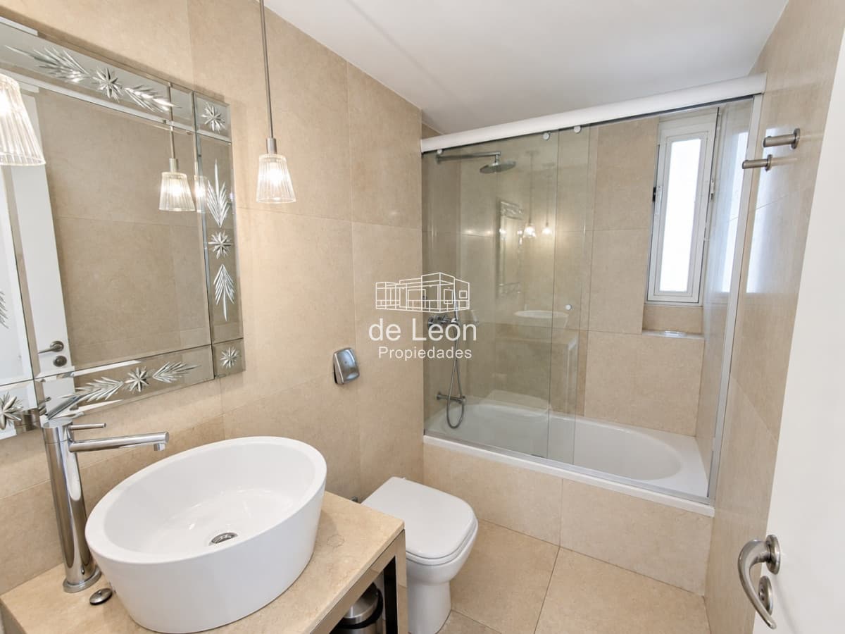 Venta Apartamento 2 Dormitorios en Roosevelt, Punta del Este | Edificio Yoo