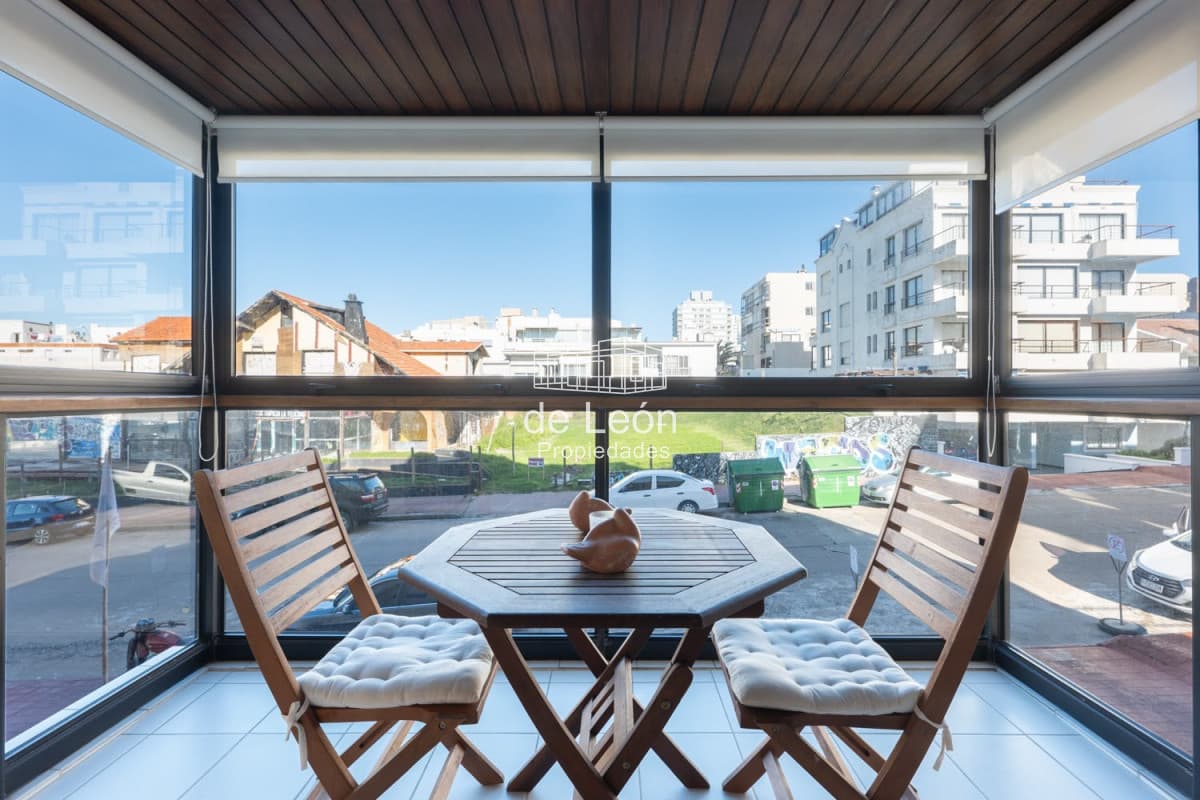 Apartamento 2 Dormitorios Península, El Emir