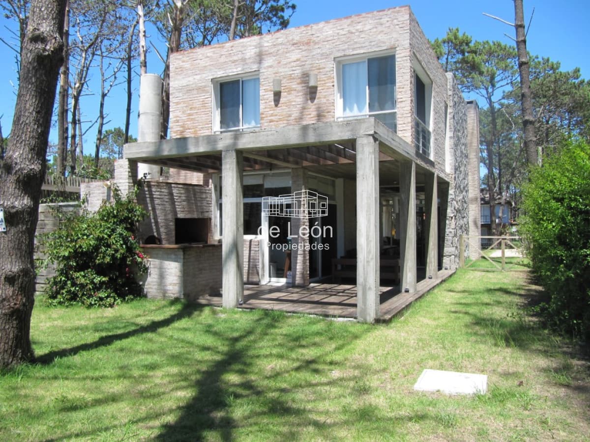 Venta Casa 3 dormitorios Montoya, La Barra