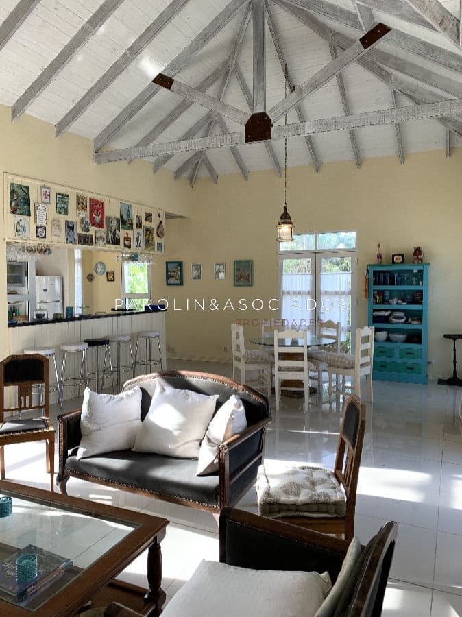 Simpatiquísima casa en Montoya