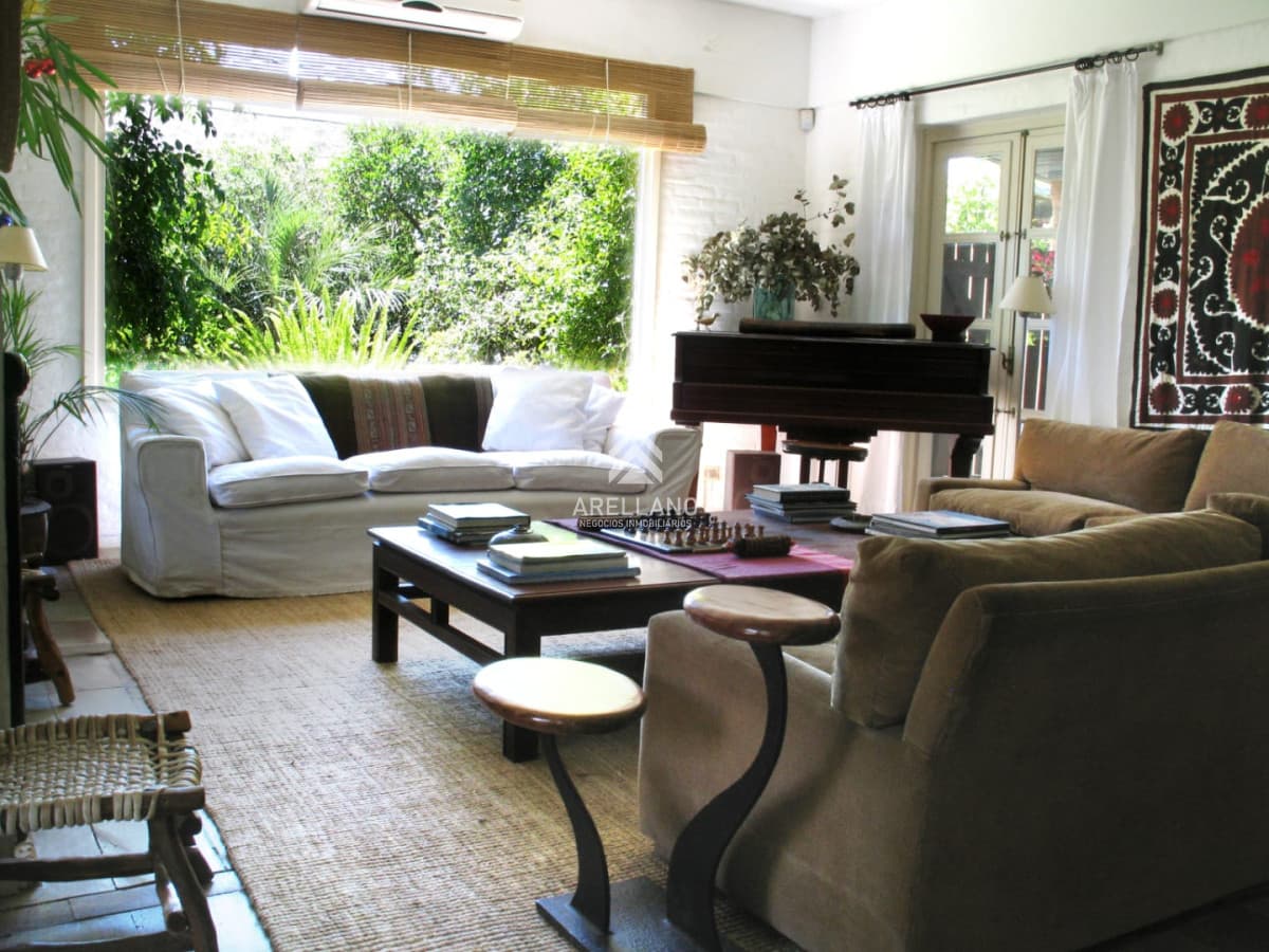 Casa ID.6600 - Venta casa 4 dormitorios La Barra
