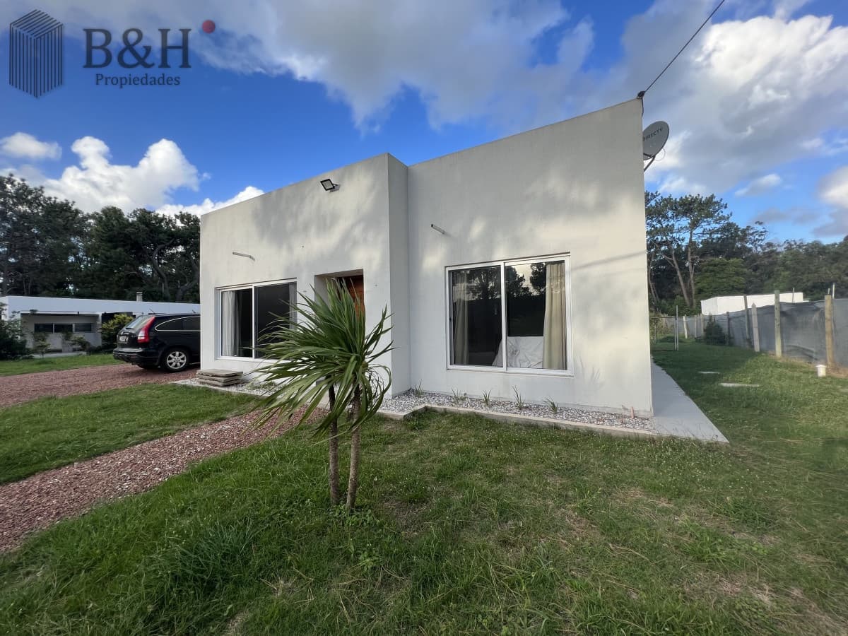 Casa a Estrenar en La Barra a 200 mt2 de medialunas calentitas