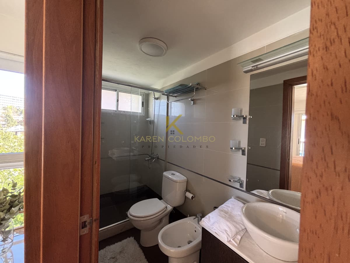 Excelente apartamento, brava Punta del este (Parada 6)