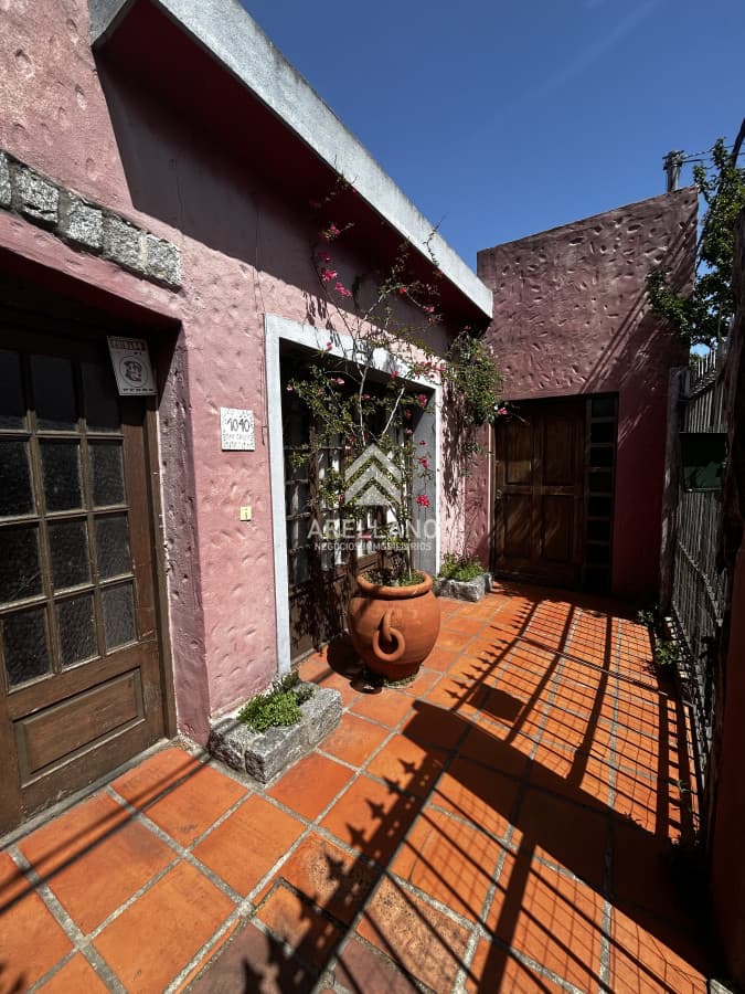Casa ID.5711 - Ideal para comercio o vivienda