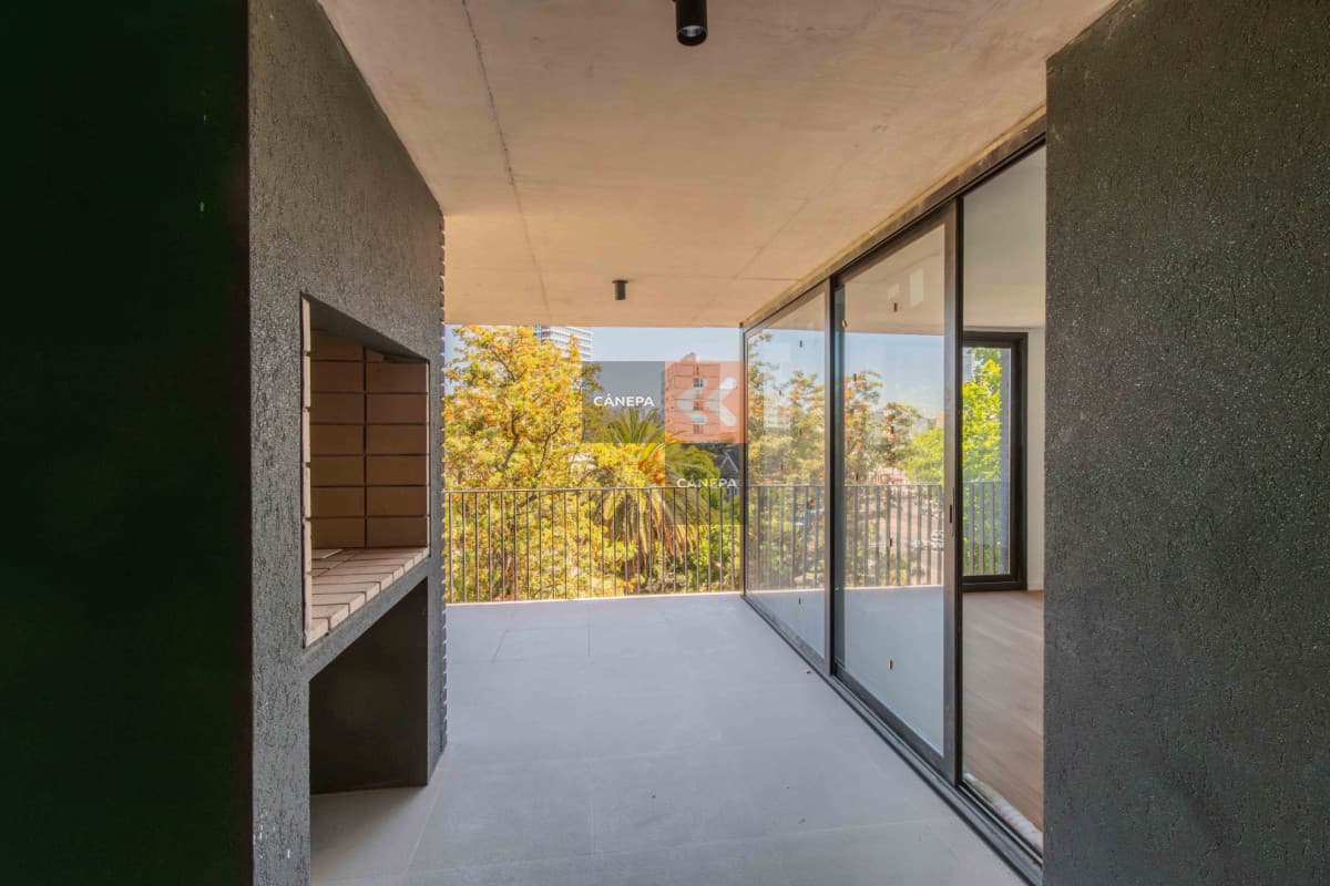 Venta monoambiente en Pocitos con parrillero