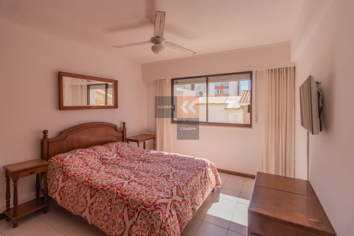 Apartamento de 3 dormitorios frente al Emir en venta