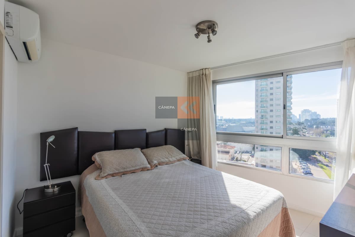 Apartamento de 3 dormitorios en venta a 1 cuadra del shopping