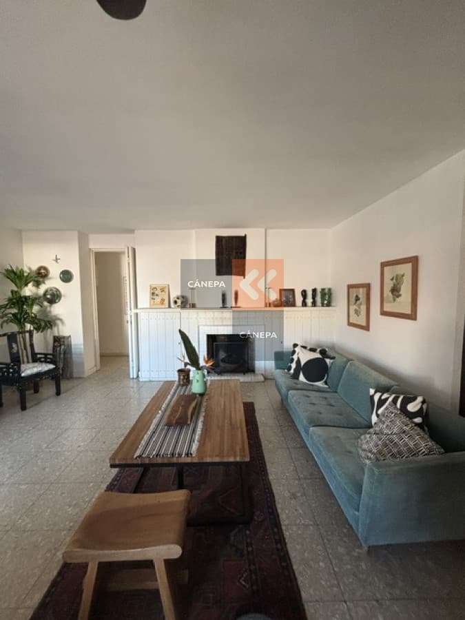 Apartamento de 2 dormitorios en alquiler temporal