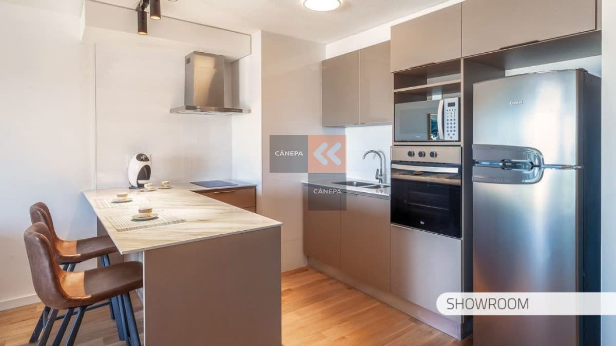 Apartamento monoambiente , edificio Torre Arenas, zona Malvin