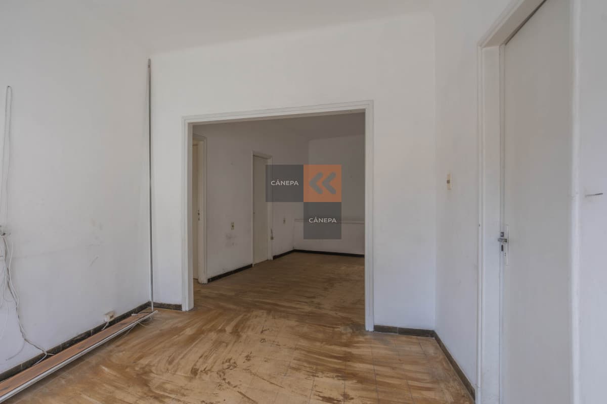 Venta casa ideal para inversión en Aguada