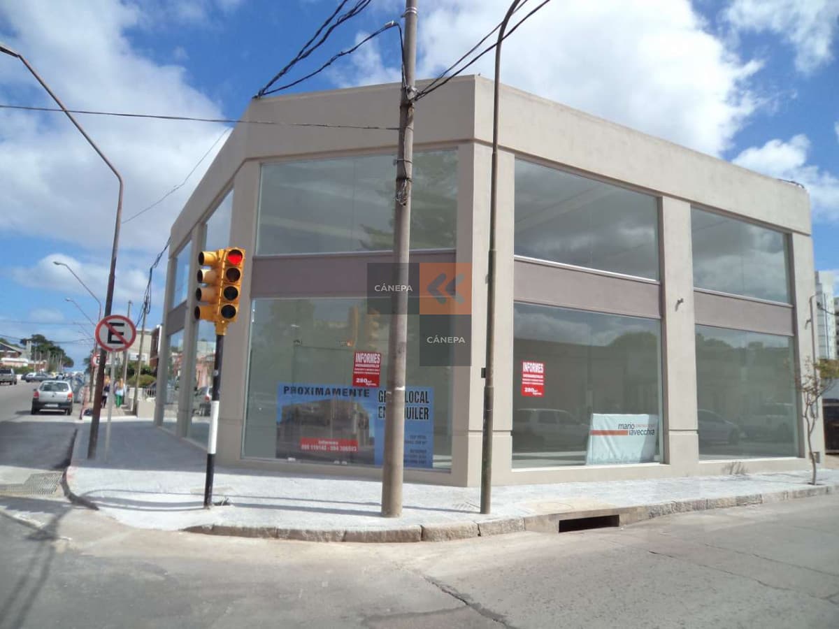 Esquina comercial