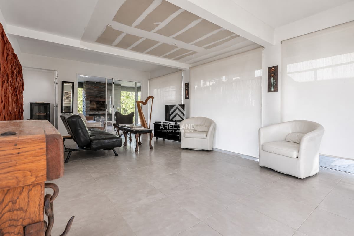 Casa ID.6846 - Casa en venta a una cuadra del mar en Punta Piedras