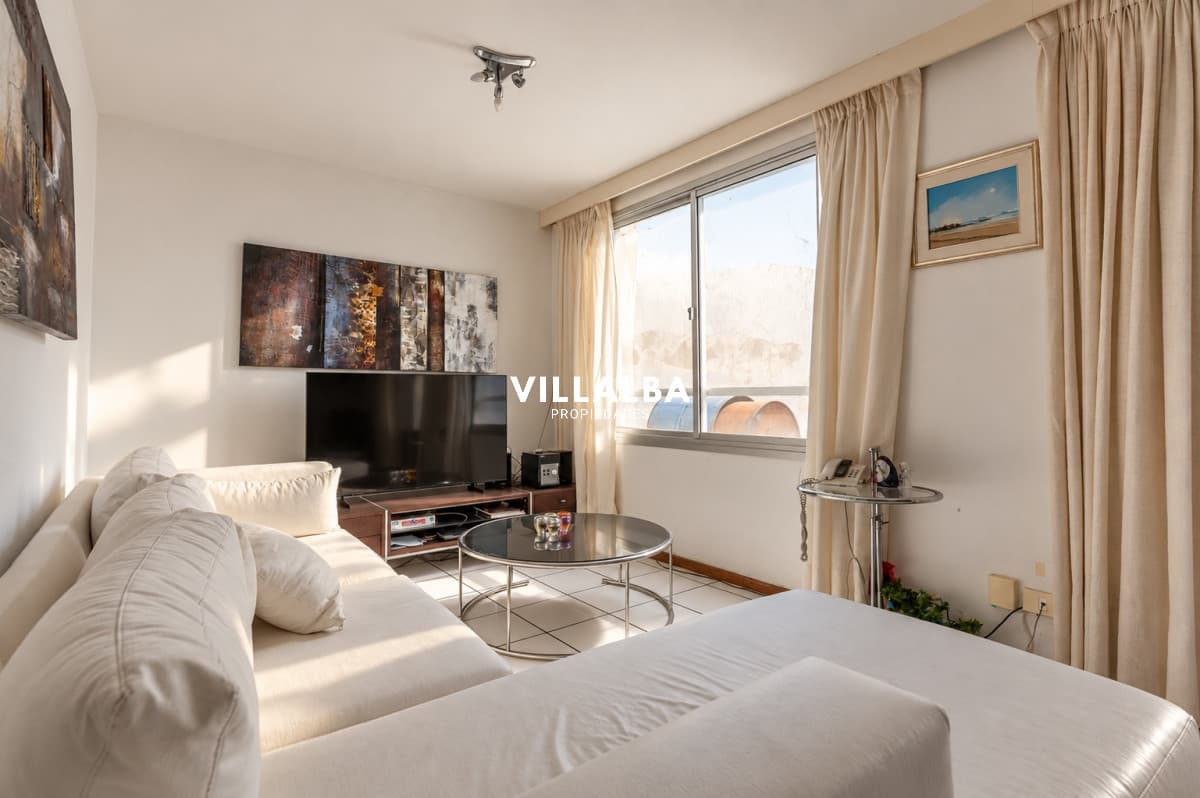 VENTA APARTAMENTO 2 DORMITORIOS, 2 BAÑOS, CON PARRILLERO PROPIO EN AIDY GRILL