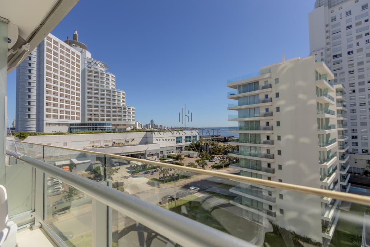 Apartamento ID.4395 - Venta apartamento 2 dormitorios Punta del Este