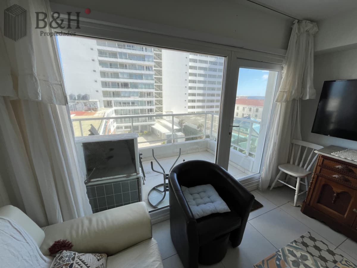 Temporada Apartamento 2 Dormitorios Península Punta del Este