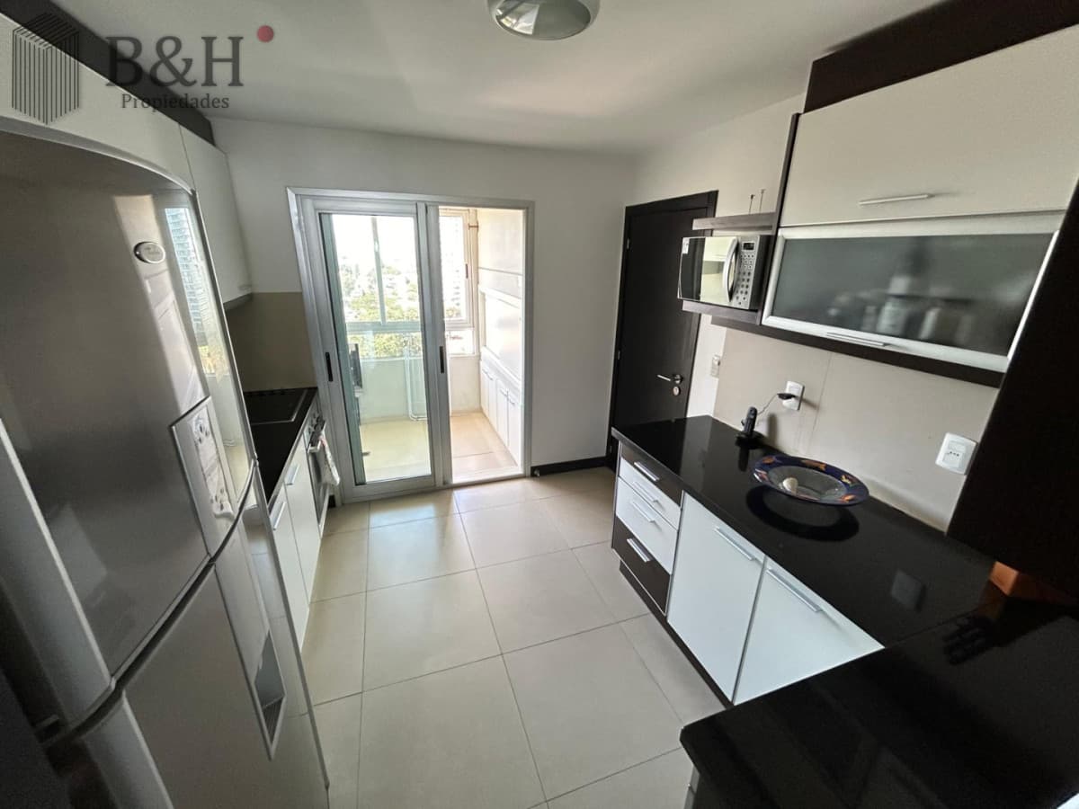 Venta Apartamento 3 Dormitorios Playa Mansa Punta del Este